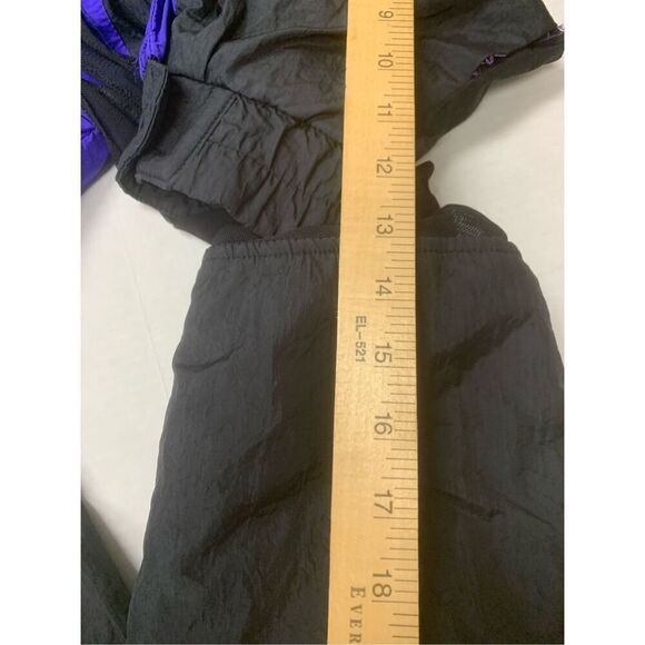 Vintage Ski Jumpsuit - Picture 15 of 15